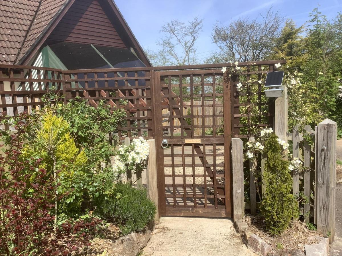 Вилла The Forge Winscombe Экстерьер фото